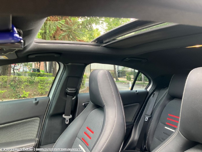 Mercedes-Benz A200 1.6 TURBO 2017/2018